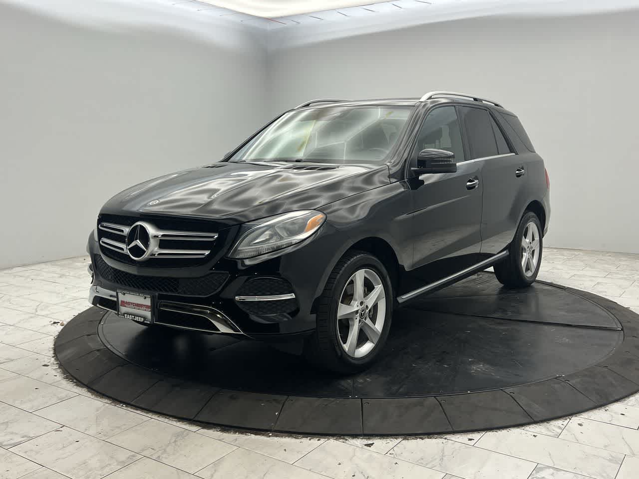2018 Mercedes Benz GLE 350 4MATIC photo 4