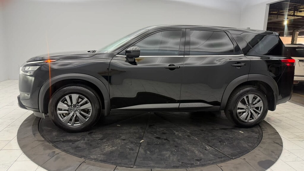 Used 2025 Nissan Pathfinder S 4WD