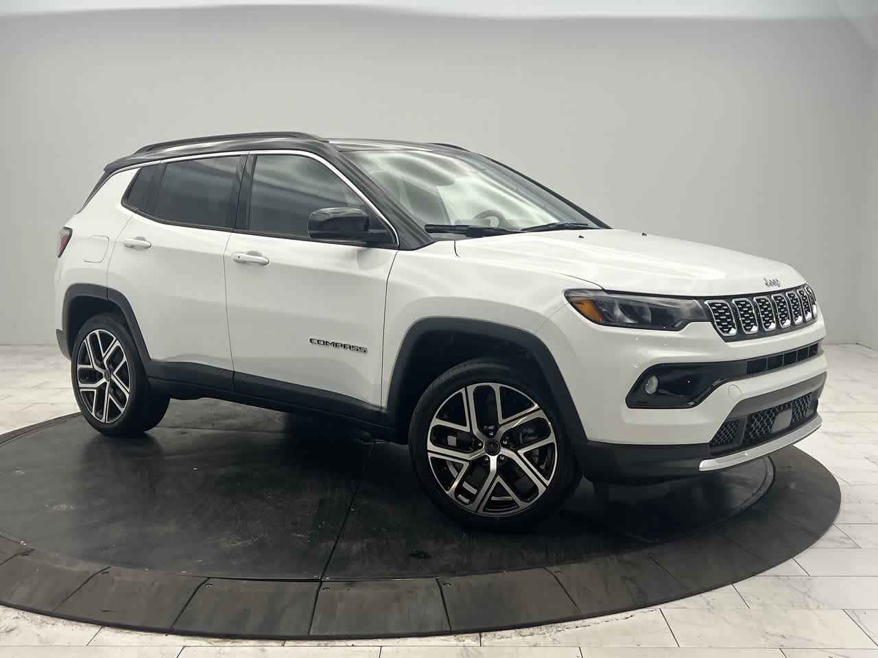 2025 Jeep Compass Limited's photo