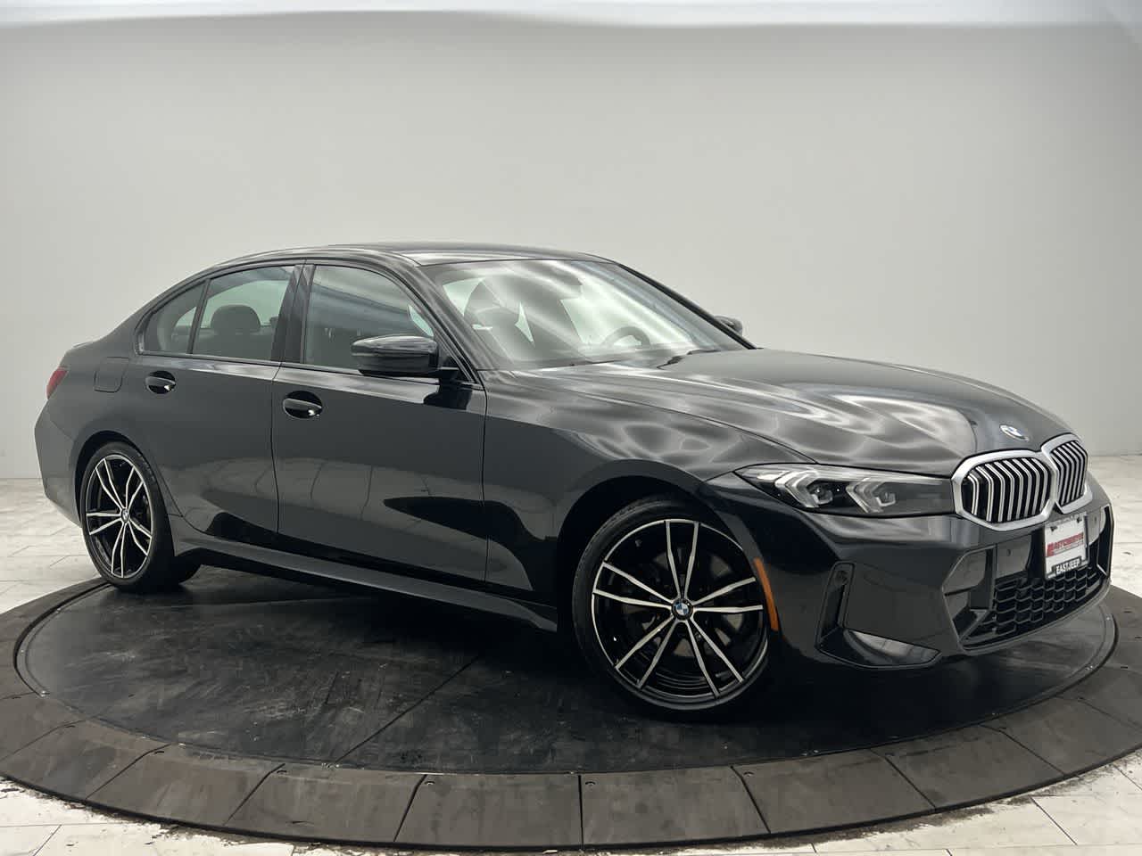 2024 BMW 3 Series 330i xDrive Sedan's photo