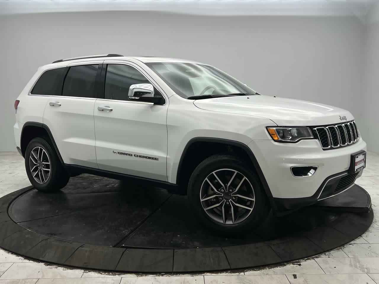 2022 Jeep Grand Cherokee Limited 4WD's photo