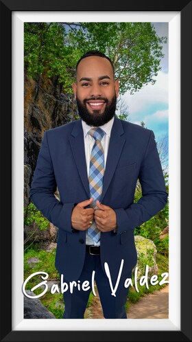 Staff member Gabriel Valdez from ID_6ef7d1a5b542
