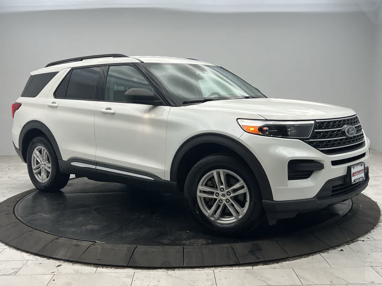 2021 Ford Explorer XLT's photo