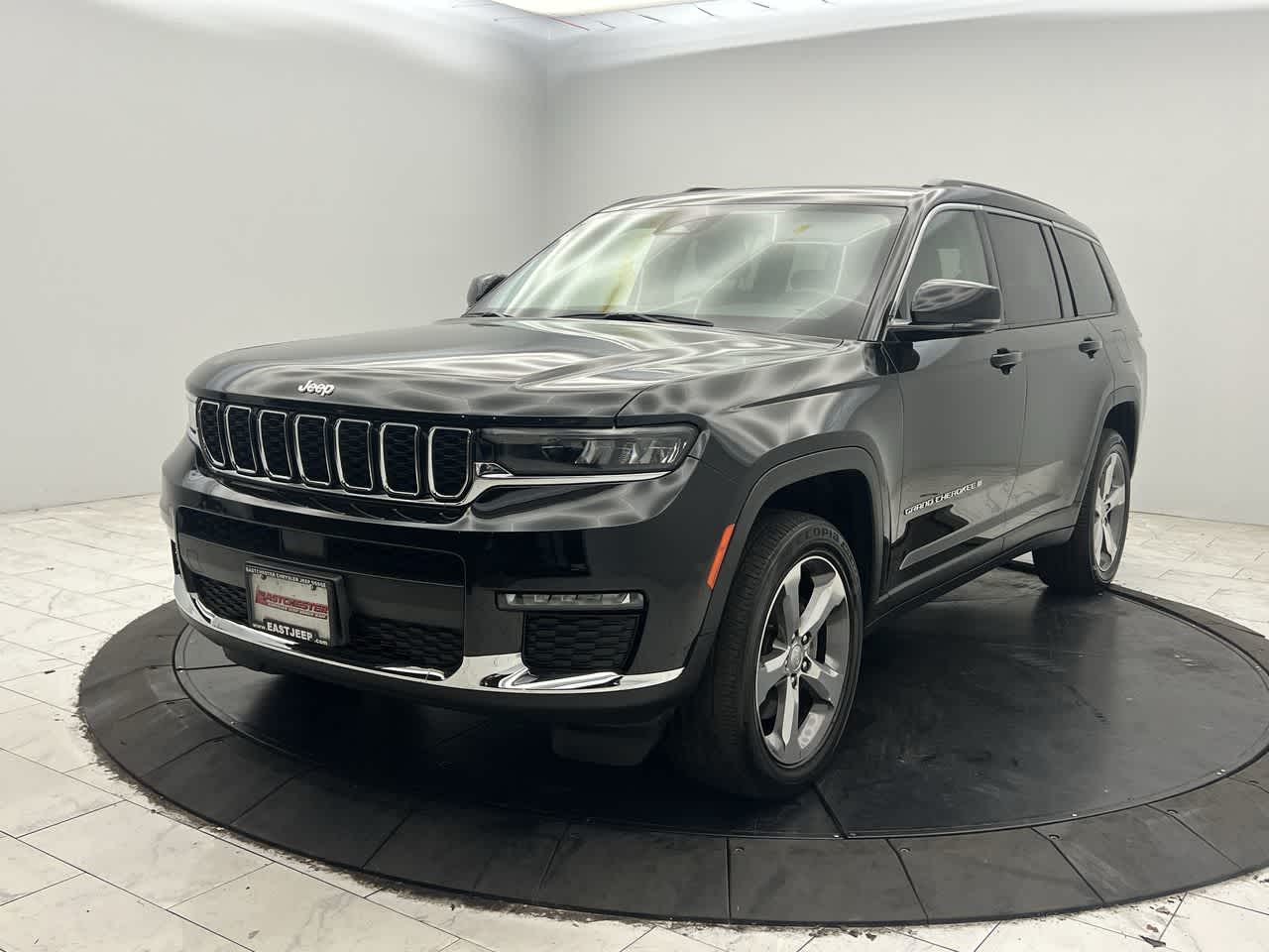2022 Jeep Grand Cherokee Limited photo 3