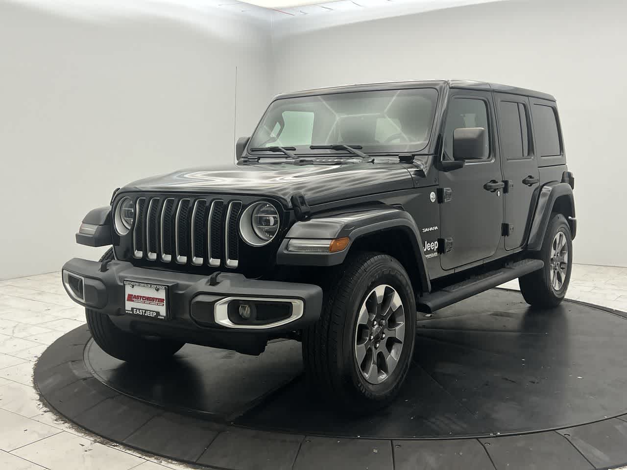 2020 Jeep Wrangler Unlimited Sahara photo 4