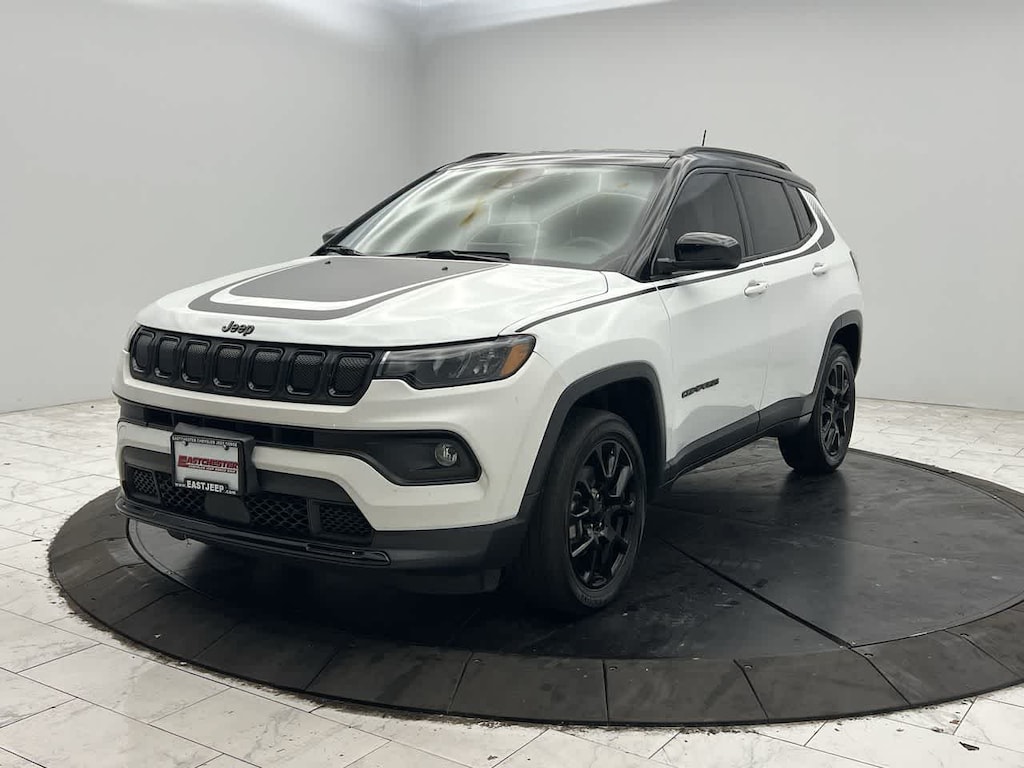 Certified 2022 Jeep Compass Altitude 4x4