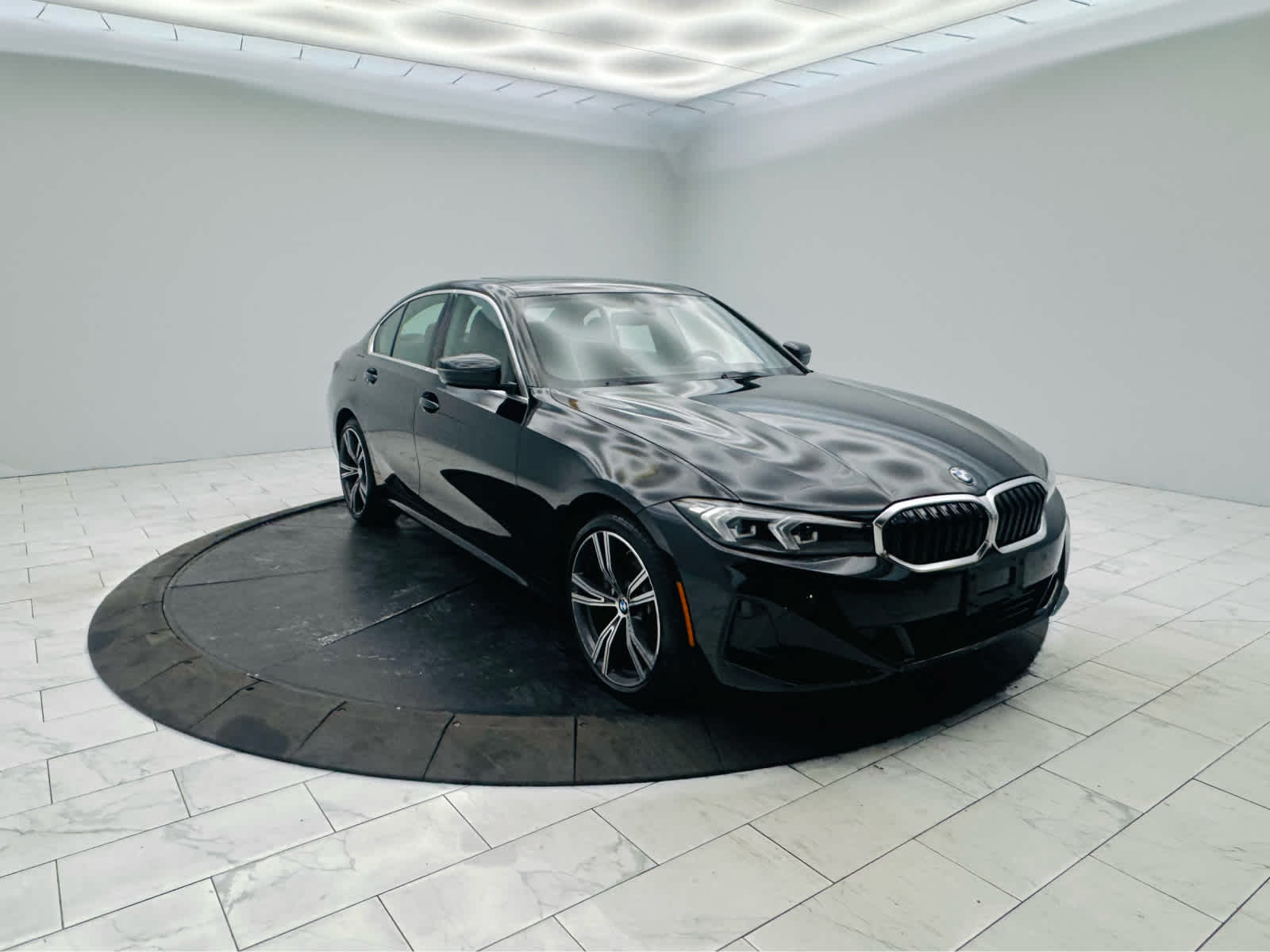 2024 BMW 3 Series 330i