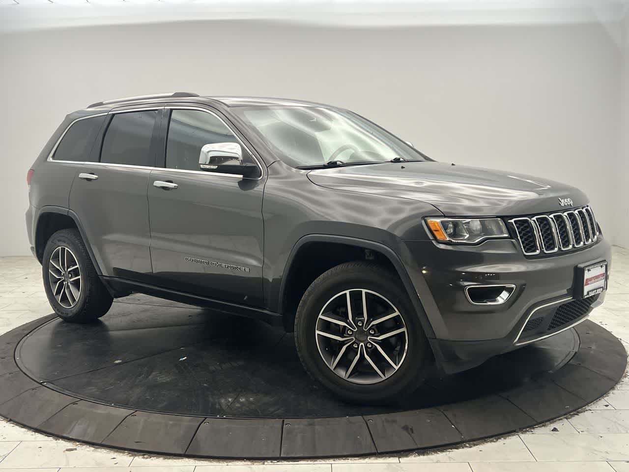 2021 Jeep Grand Cherokee Limited's photo