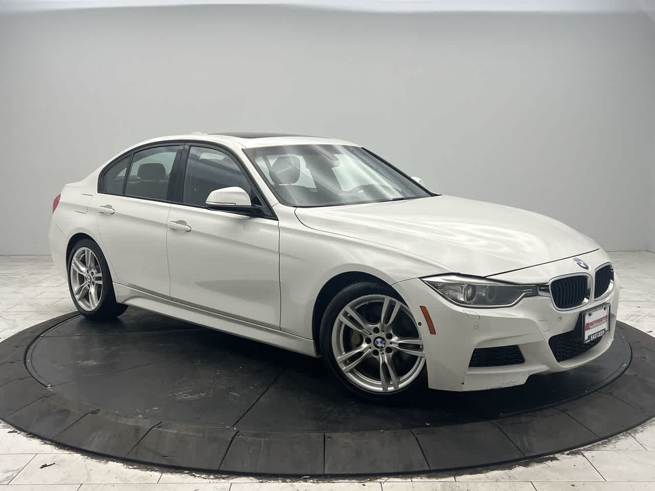 2013 BMW 3 Series 335i xDrive Sedan's photo