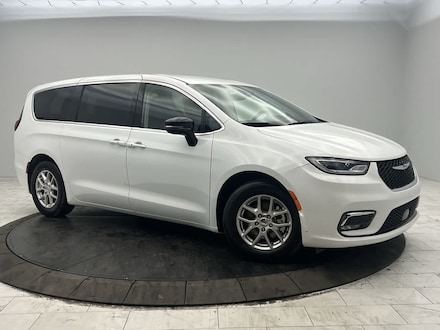 2024 Chrysler Pacifica Touring L FWD
