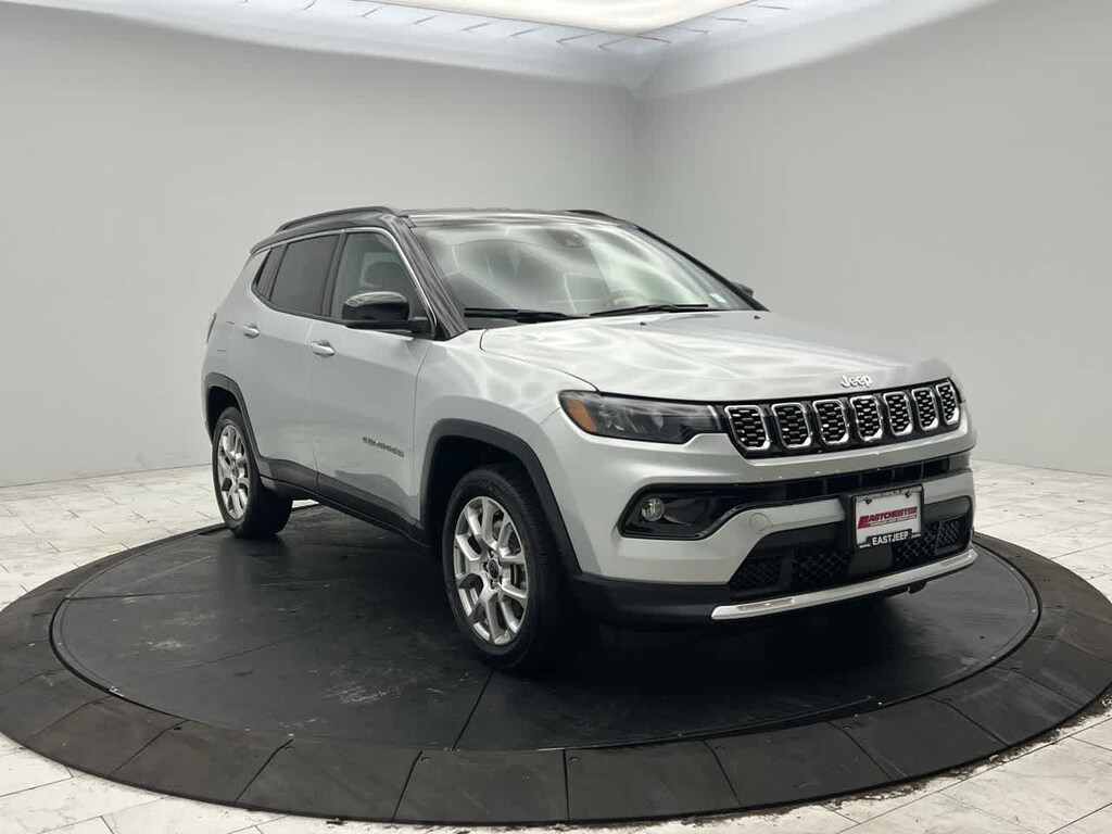Used 2025 Jeep Compass Limited 4x4
