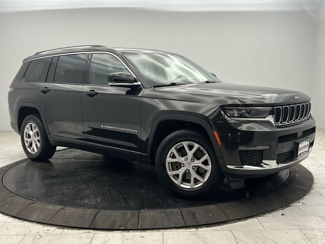 2021 Jeep Grand Cherokee L Limited's photo
