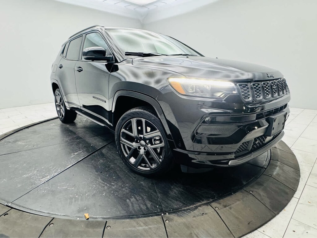 Used 2024 Jeep Compass Limited 4x4