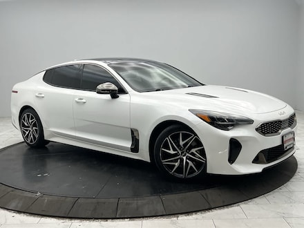 2022 Kia Stinger GT-Line Sedan