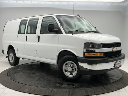 2022 Chevrolet Express Work Van RWD 2500 135