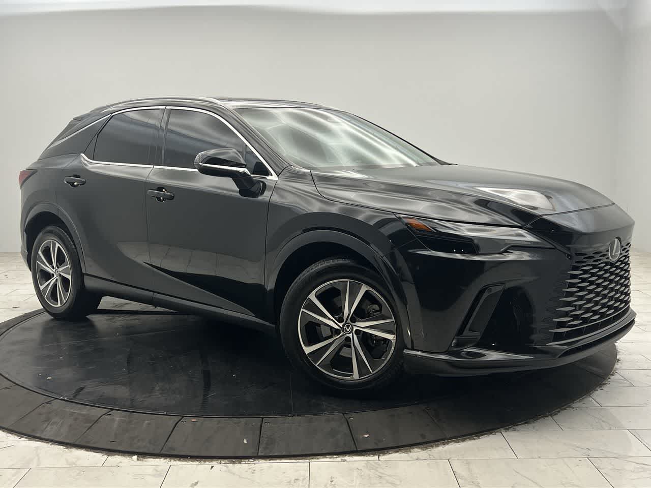 2023 Lexus RX 350's photo