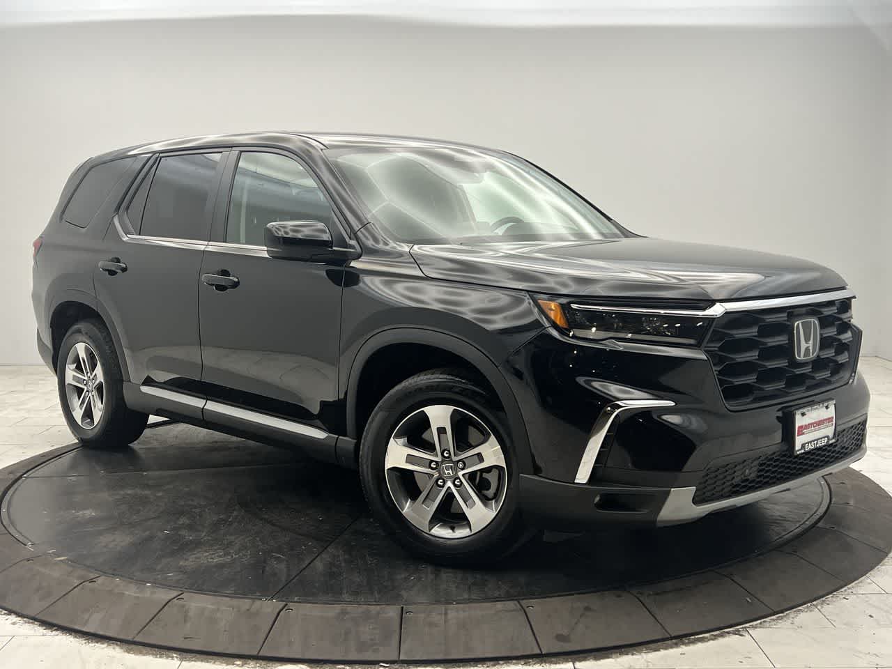 2023 Honda Pilot EX-L 8-Occupant AWD's photo
