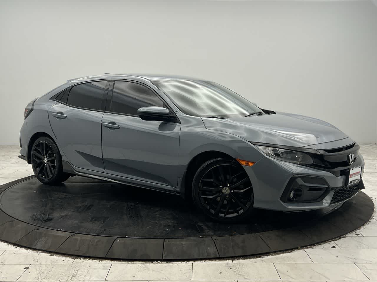 2021 Honda Civic Hatchback Sport's photo