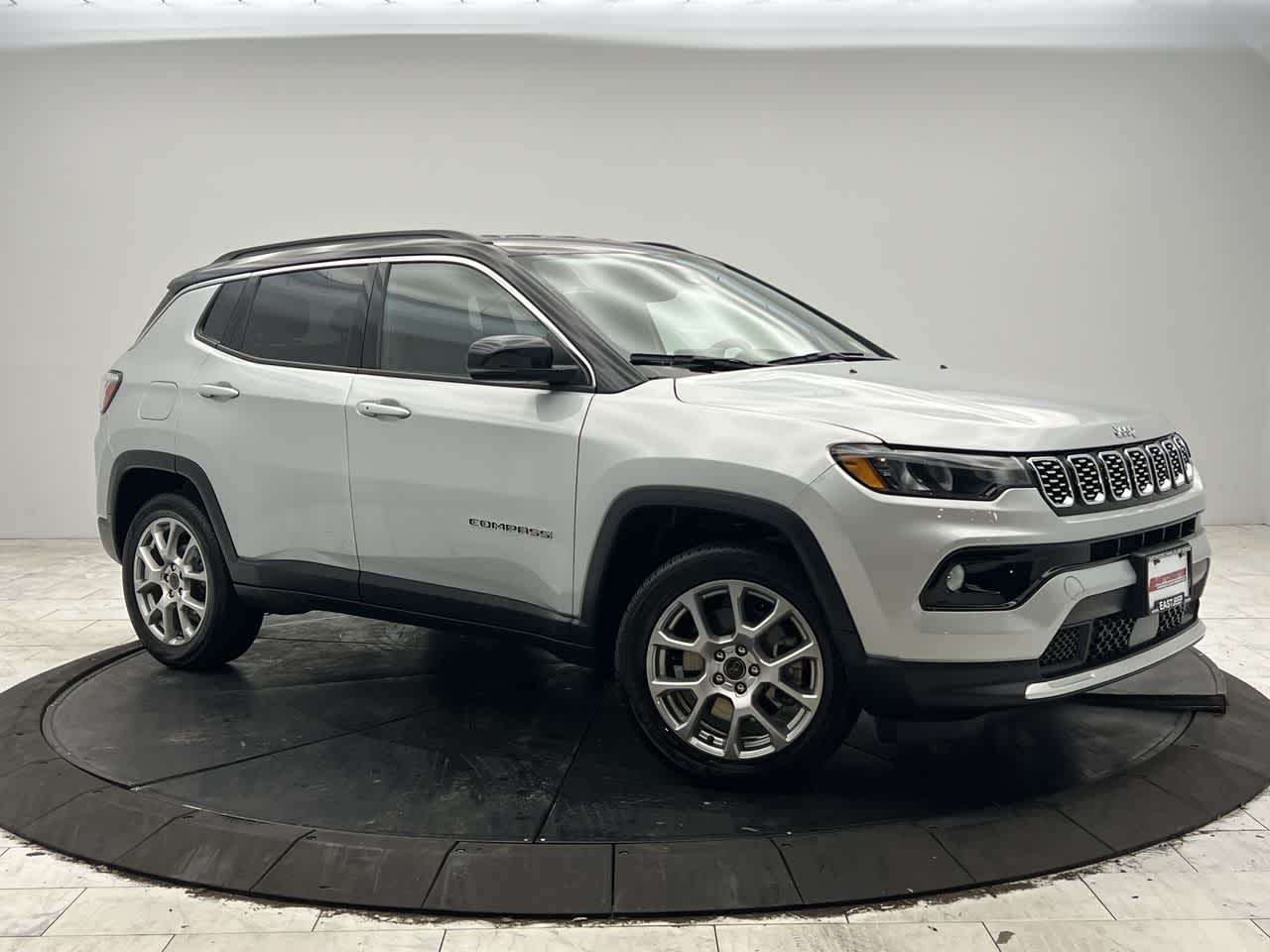 2025 Jeep Compass Limited 4X4's photo