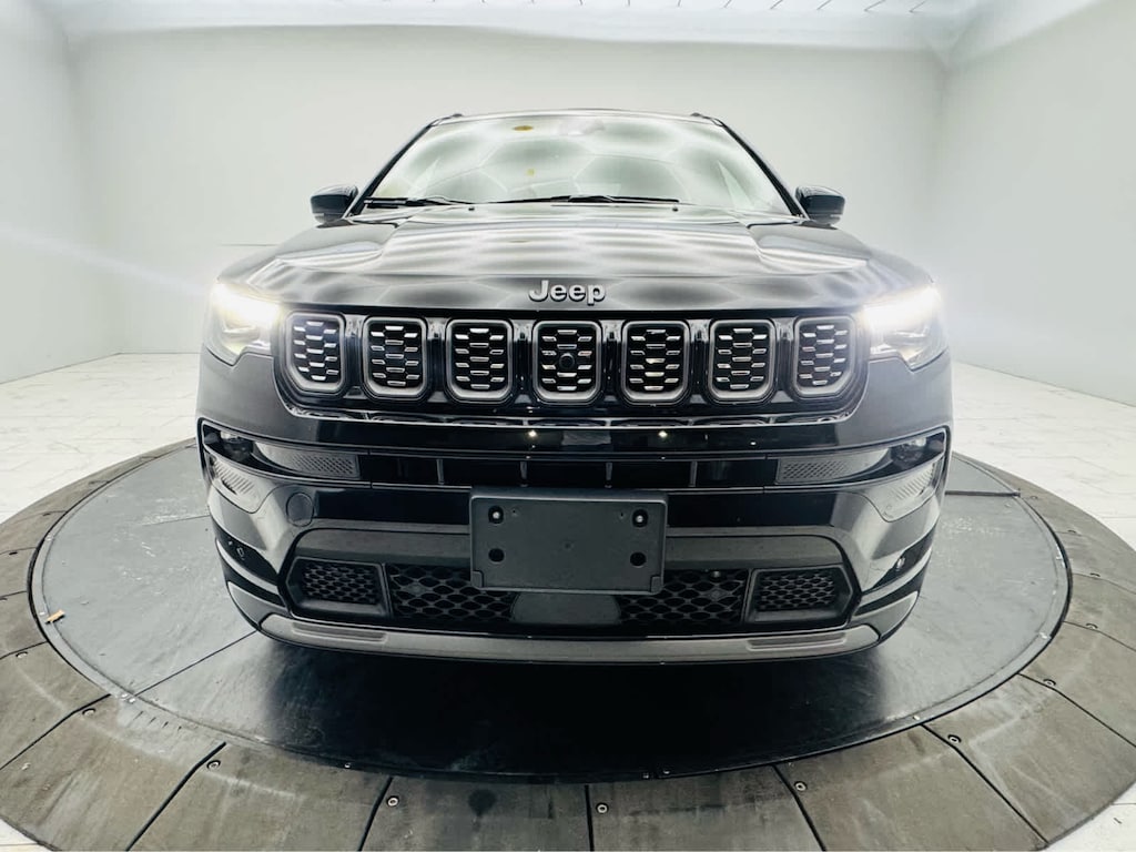 Used 2024 Jeep Compass Limited 4x4