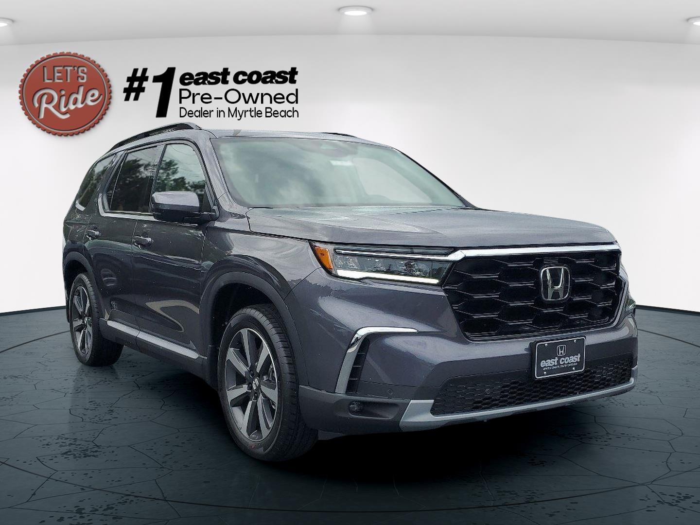 2025 Honda Pilot Touring's photo