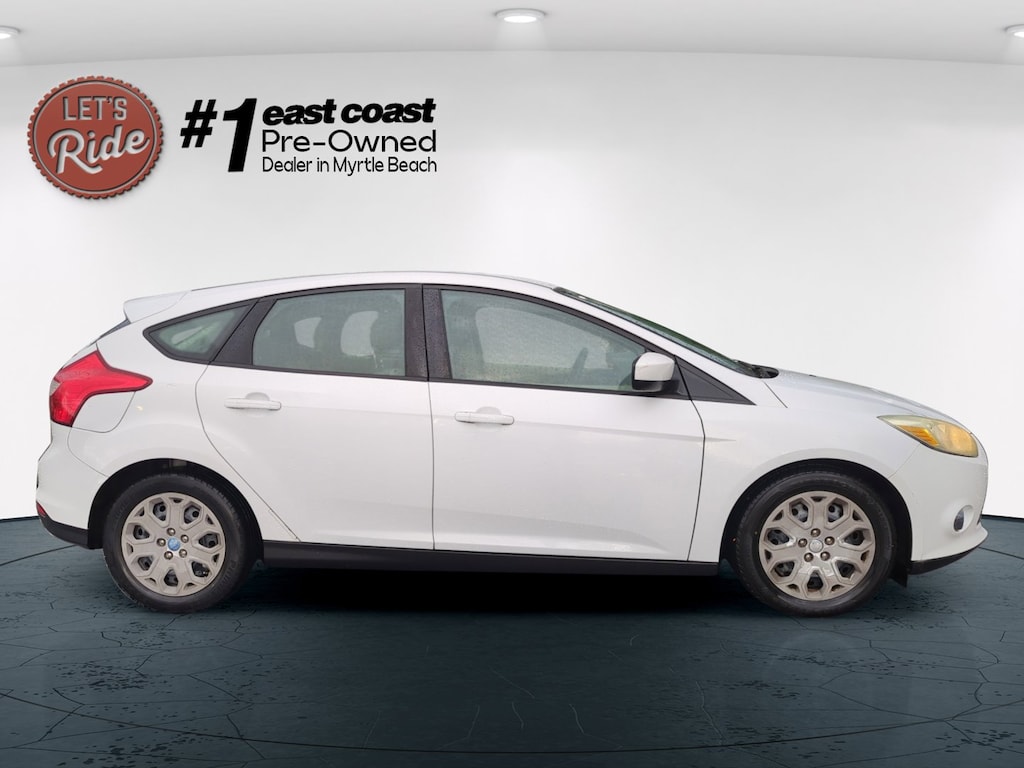 Used 2012 Ford Focus SE Hatchback