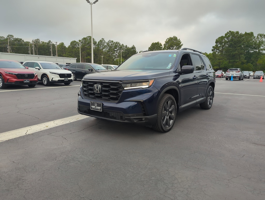 Used 2024 Honda Pilot Sport SUV