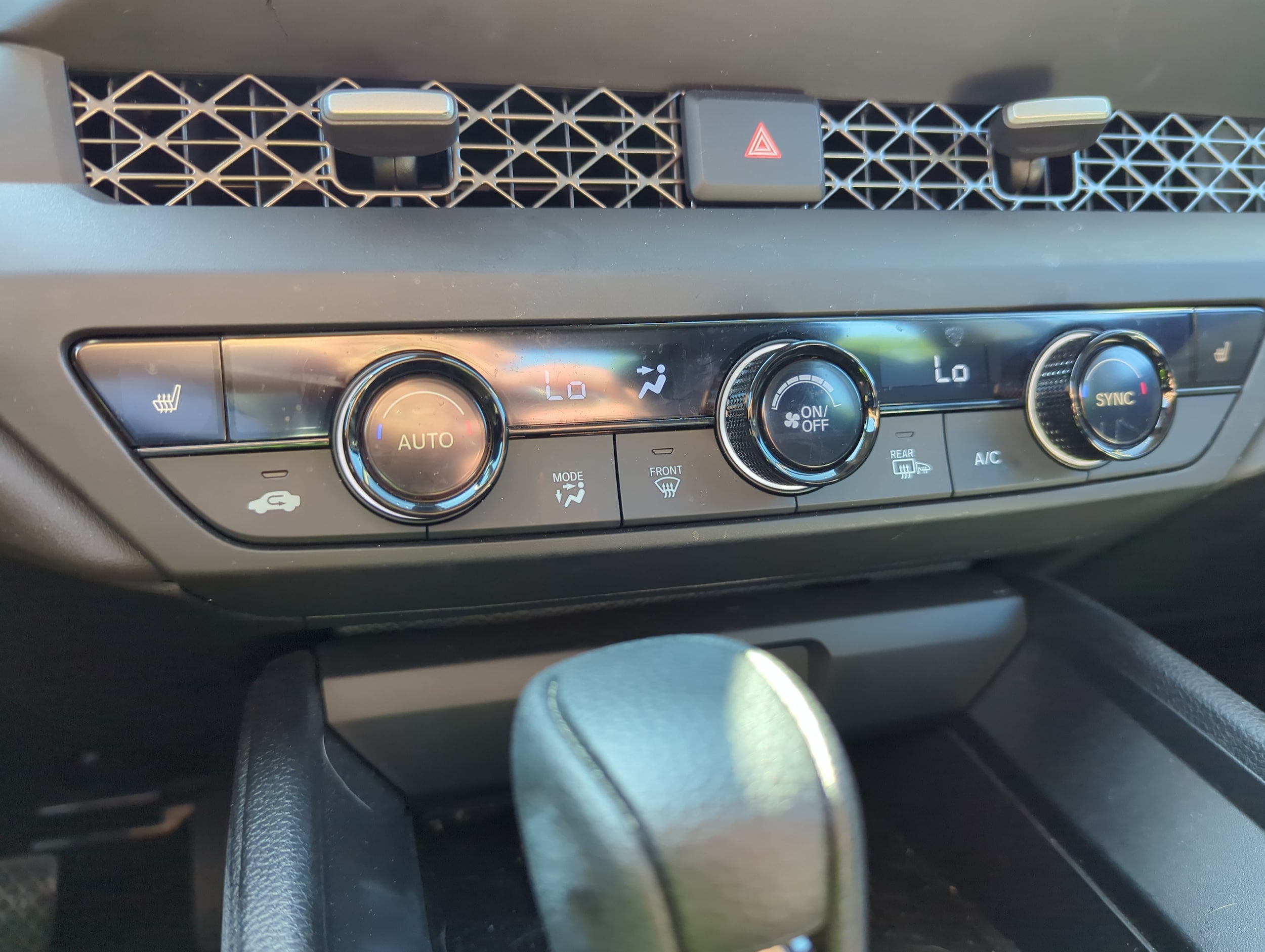 2024 Honda Accord EX - Photo 23
