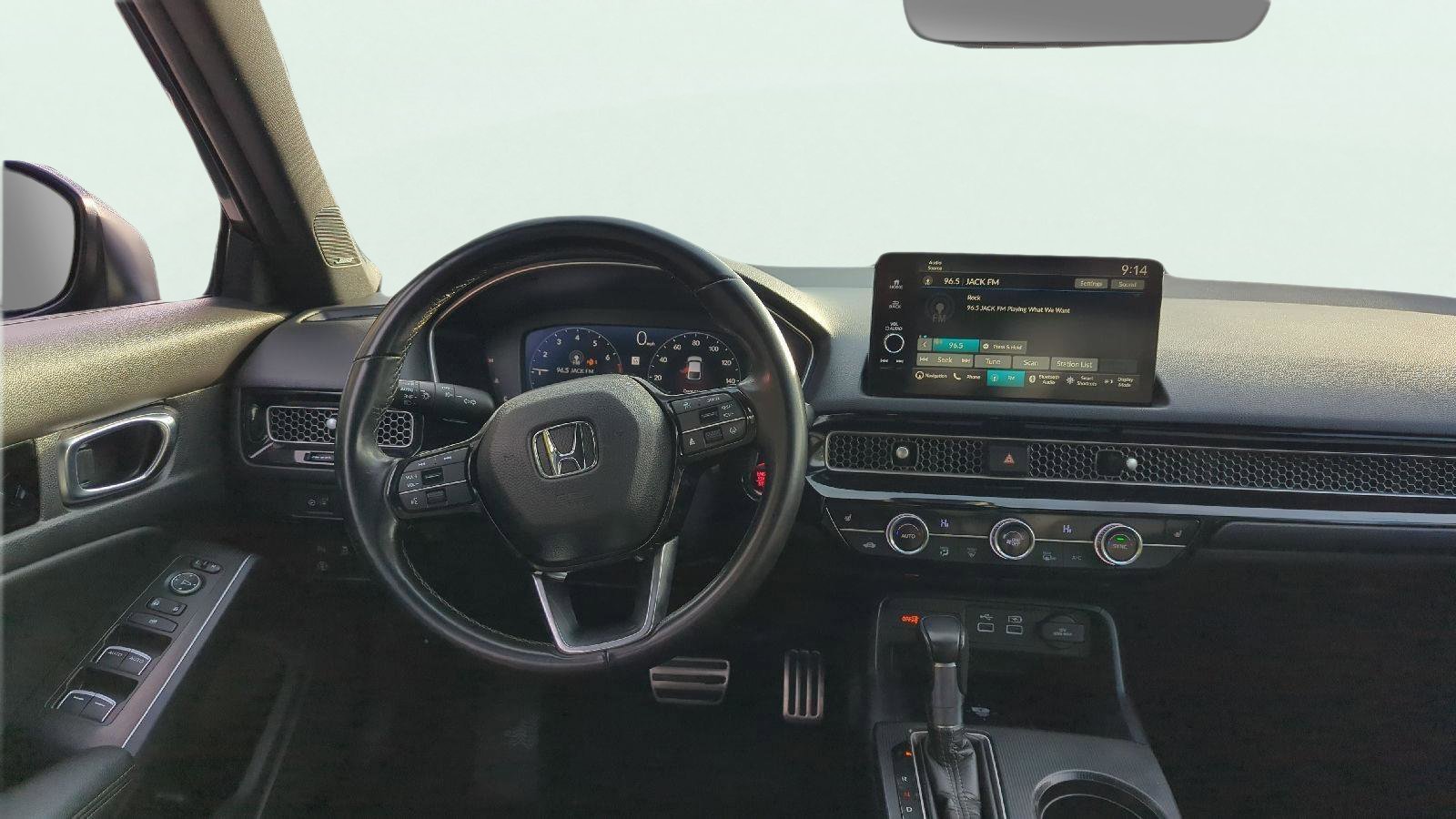 2022 Honda Civic Hatchback Sport Touring - Photo 10