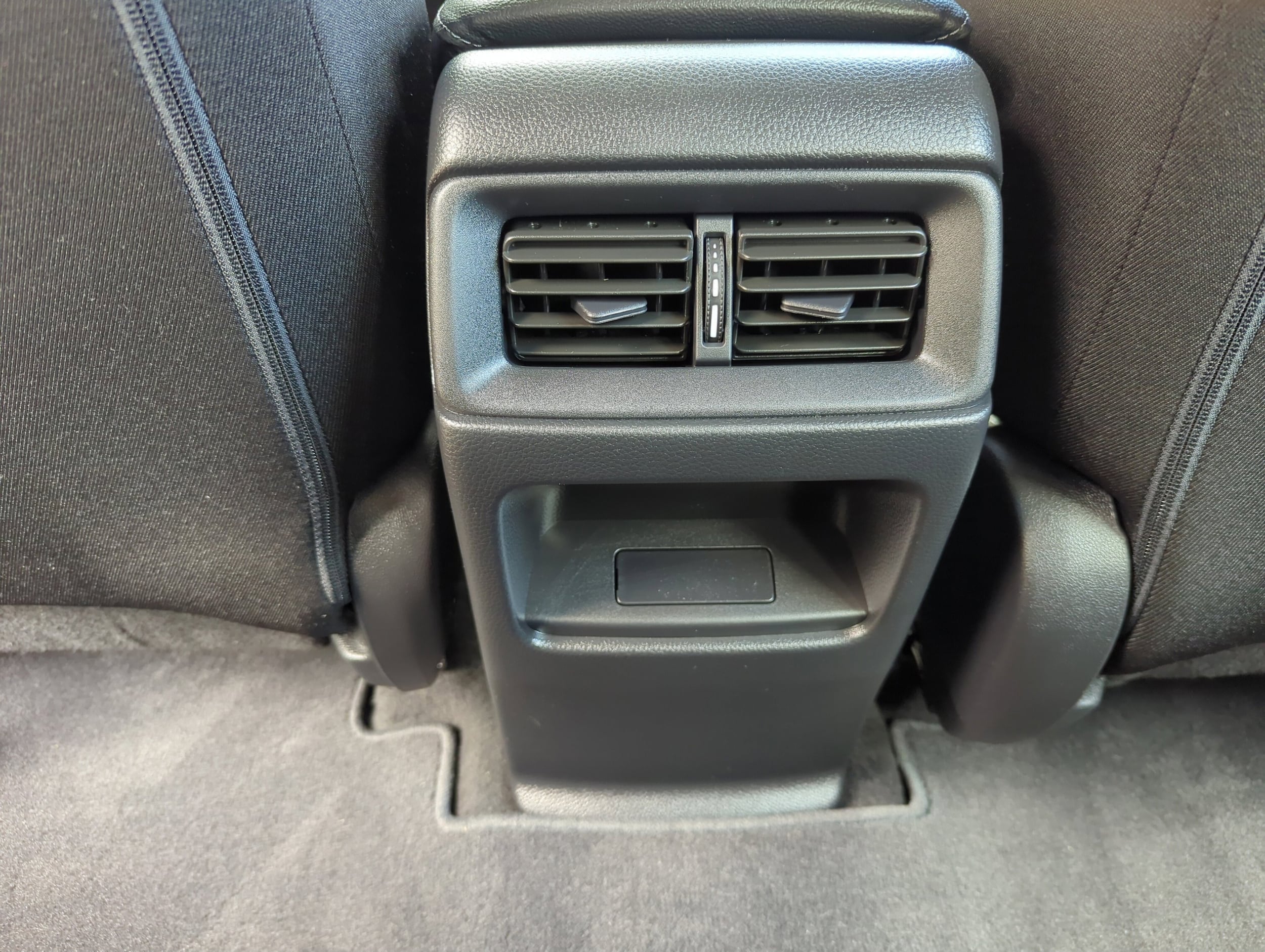 2023 Honda CR-V LX - Photo 11