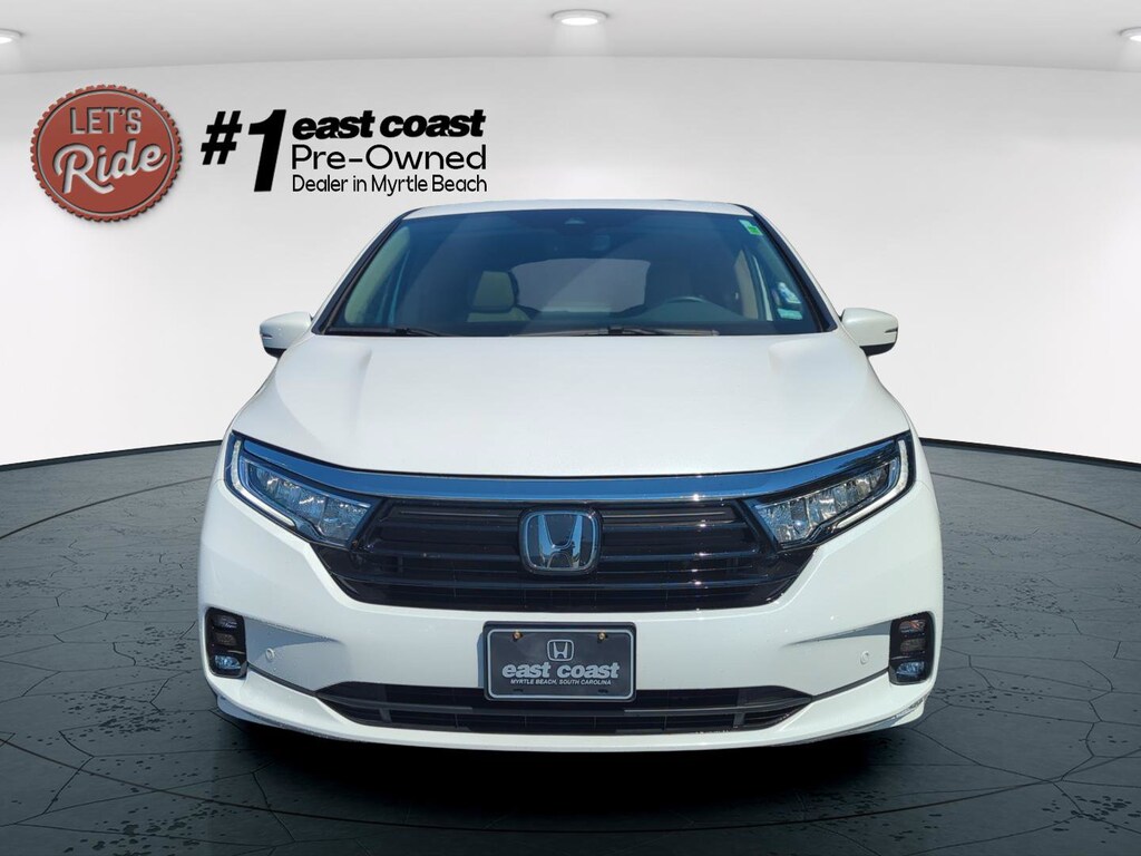 Certified 2024 Honda Odyssey Touring Van