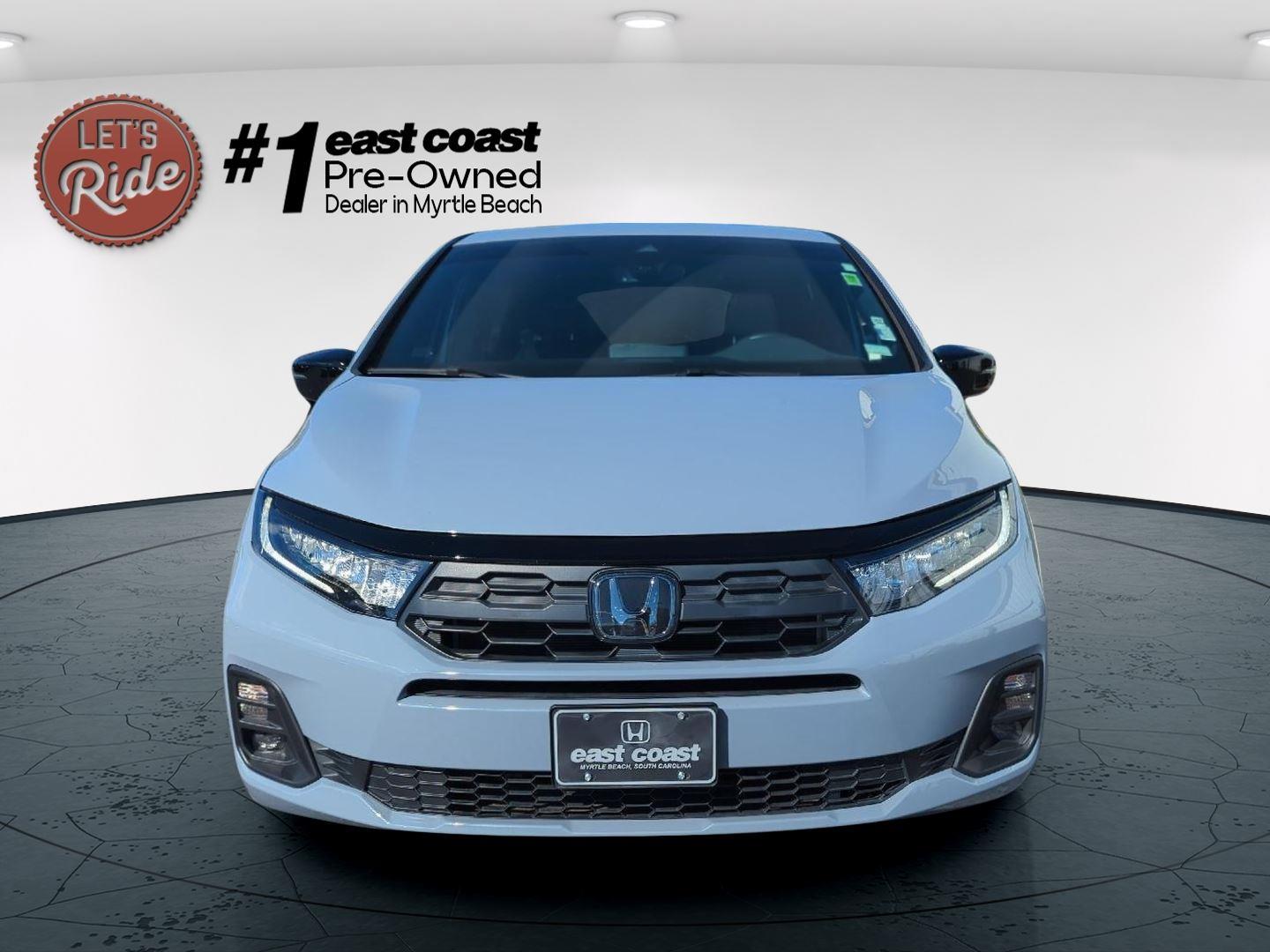 2025 Honda Odyssey photo 2