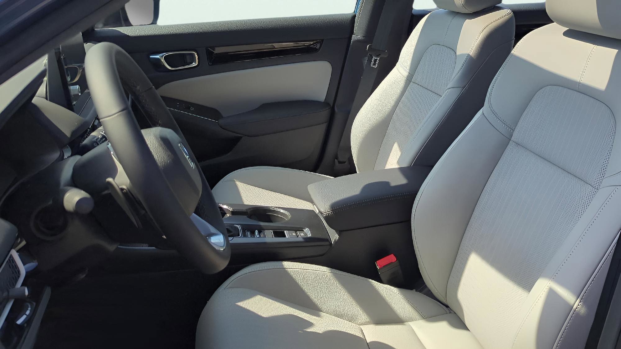 2026 Honda Civic Sport Touring - Photo 11