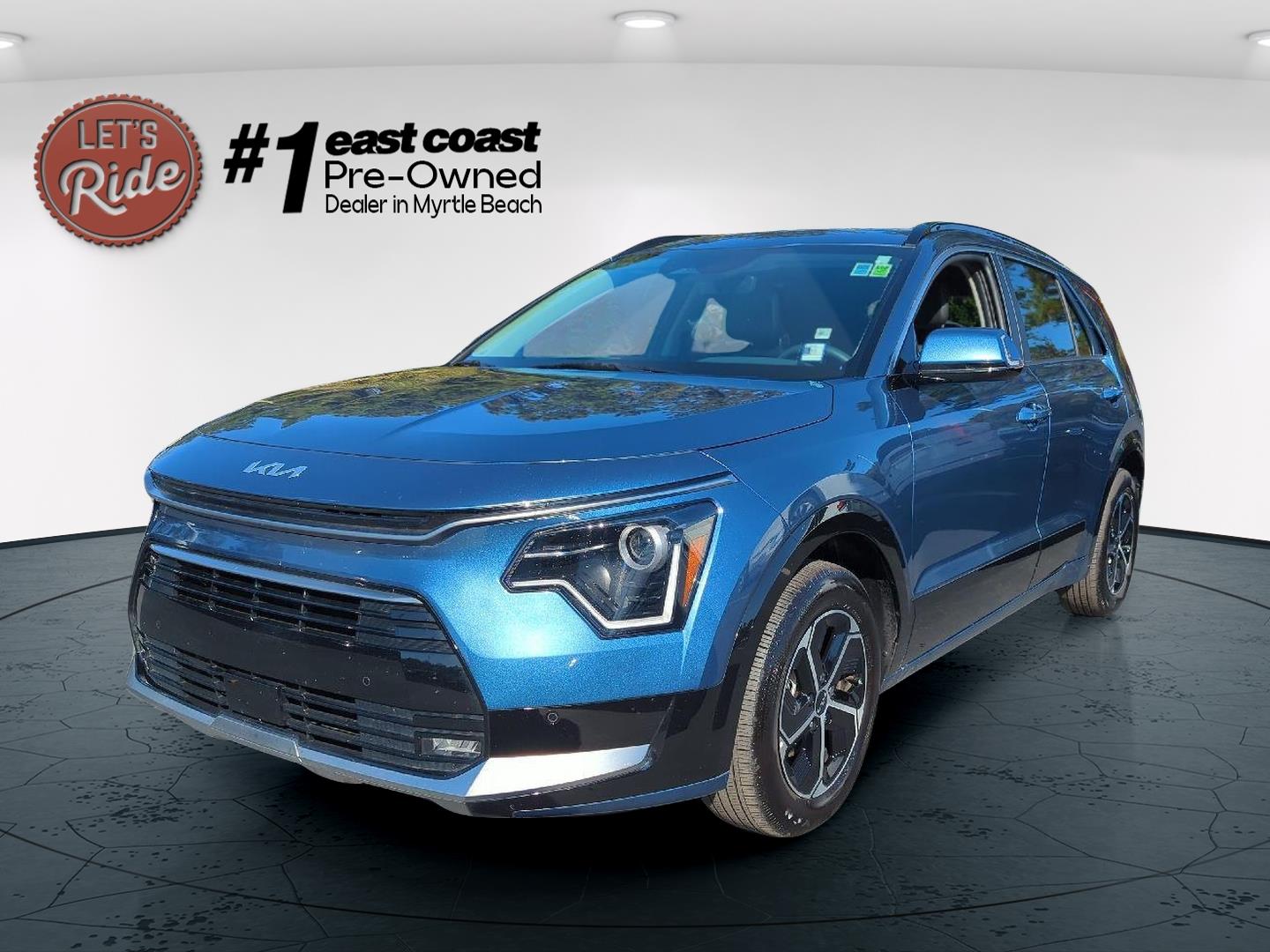 2025 Kia Niro SX's photo