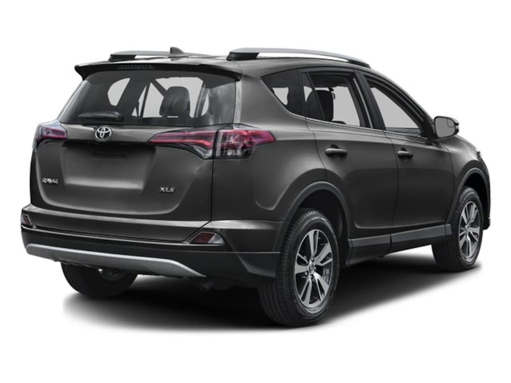 Used 2018 Toyota RAV4 XLE SUV