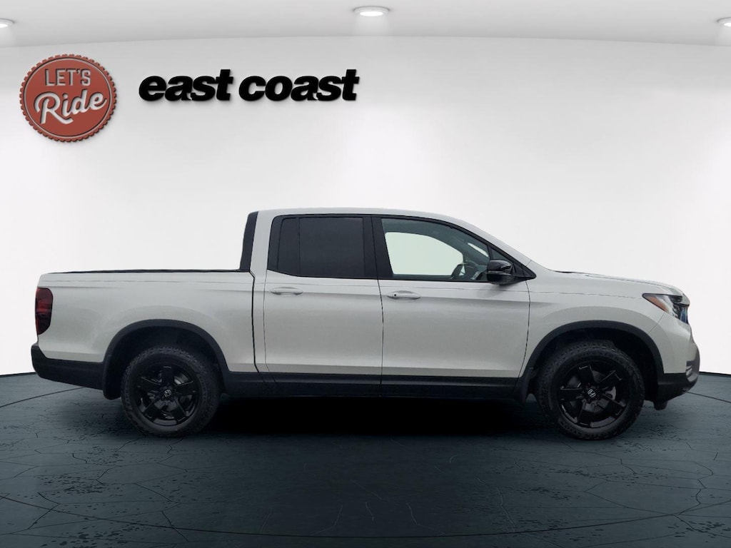 New 2026 Honda Ridgeline Black Edition Truck Crew Cab