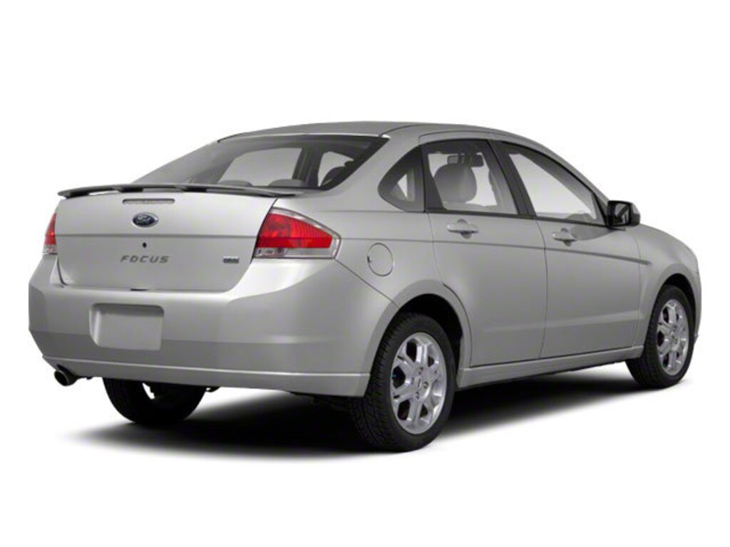 Used 2010 Ford Focus SE Sedan