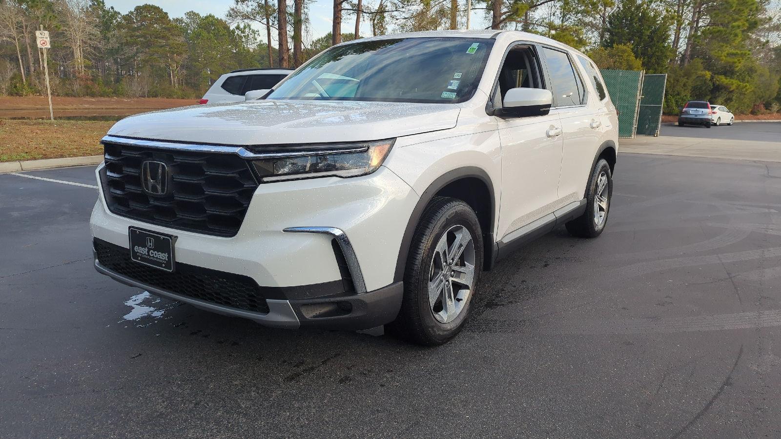 2025 Honda Pilot EX-L's photo