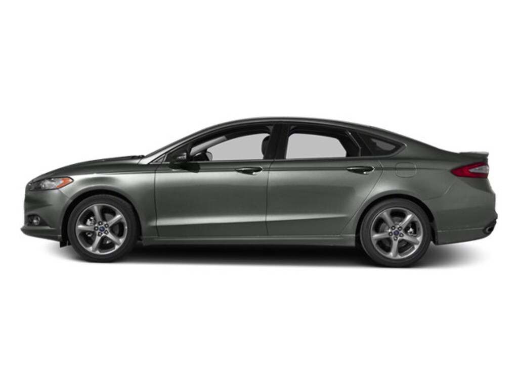 Used 2014 Ford Fusion SE Sedan