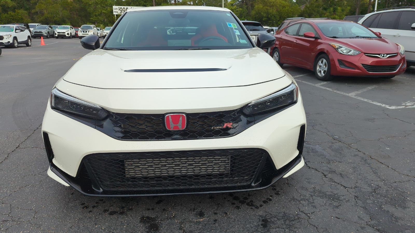 2025 Honda Civic Type R Hatchback photo 2