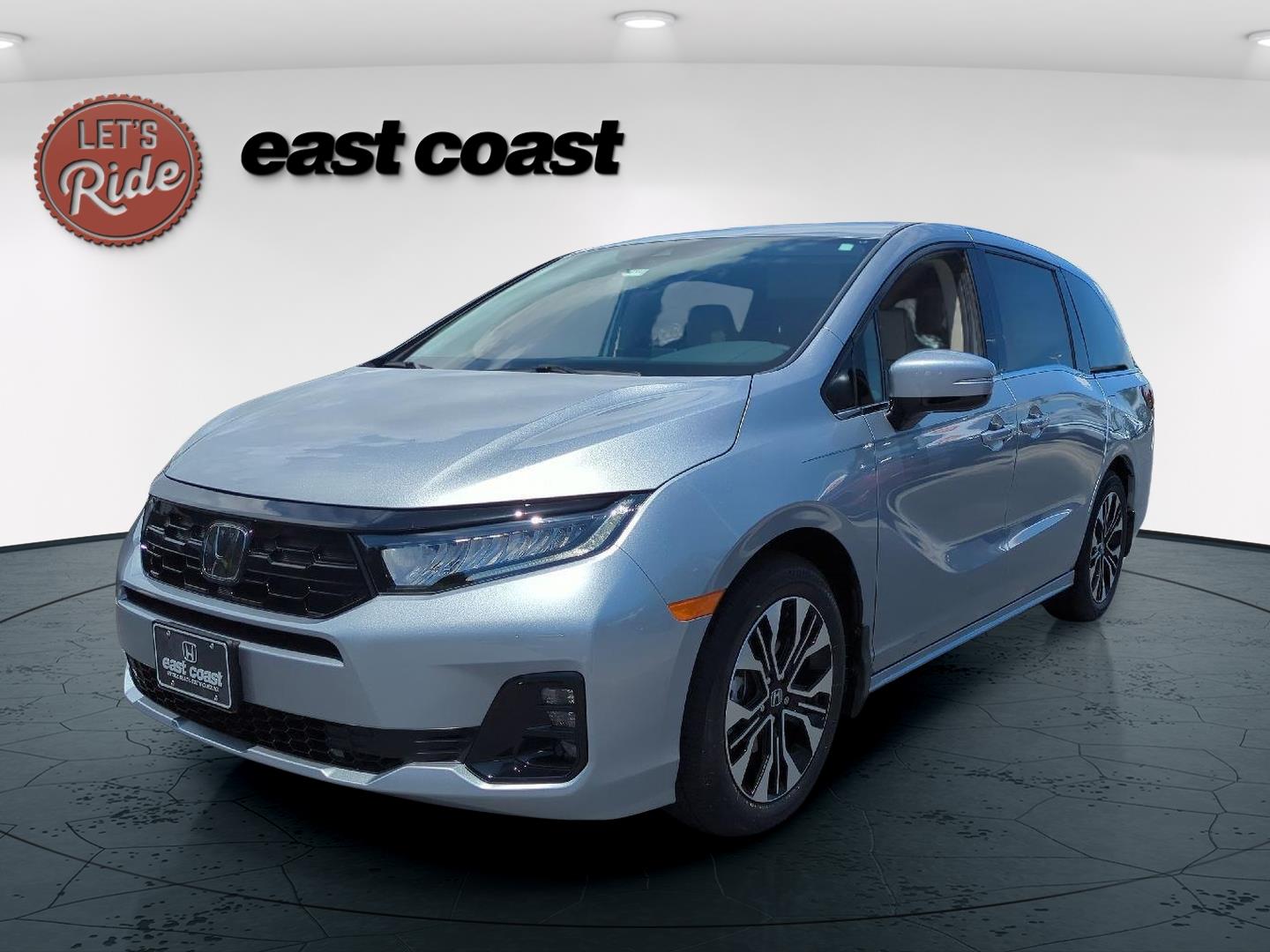 2026 Honda Odyssey Elite's photo