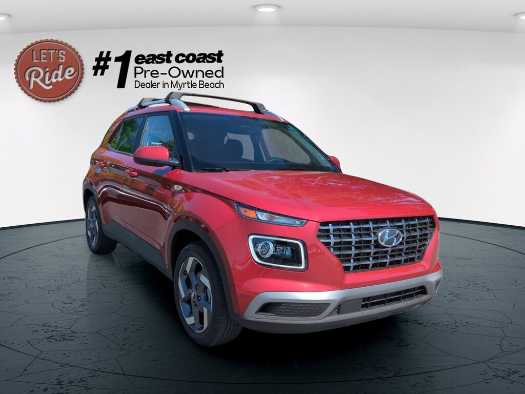 Used 2025 Hyundai Venue Limited SUV