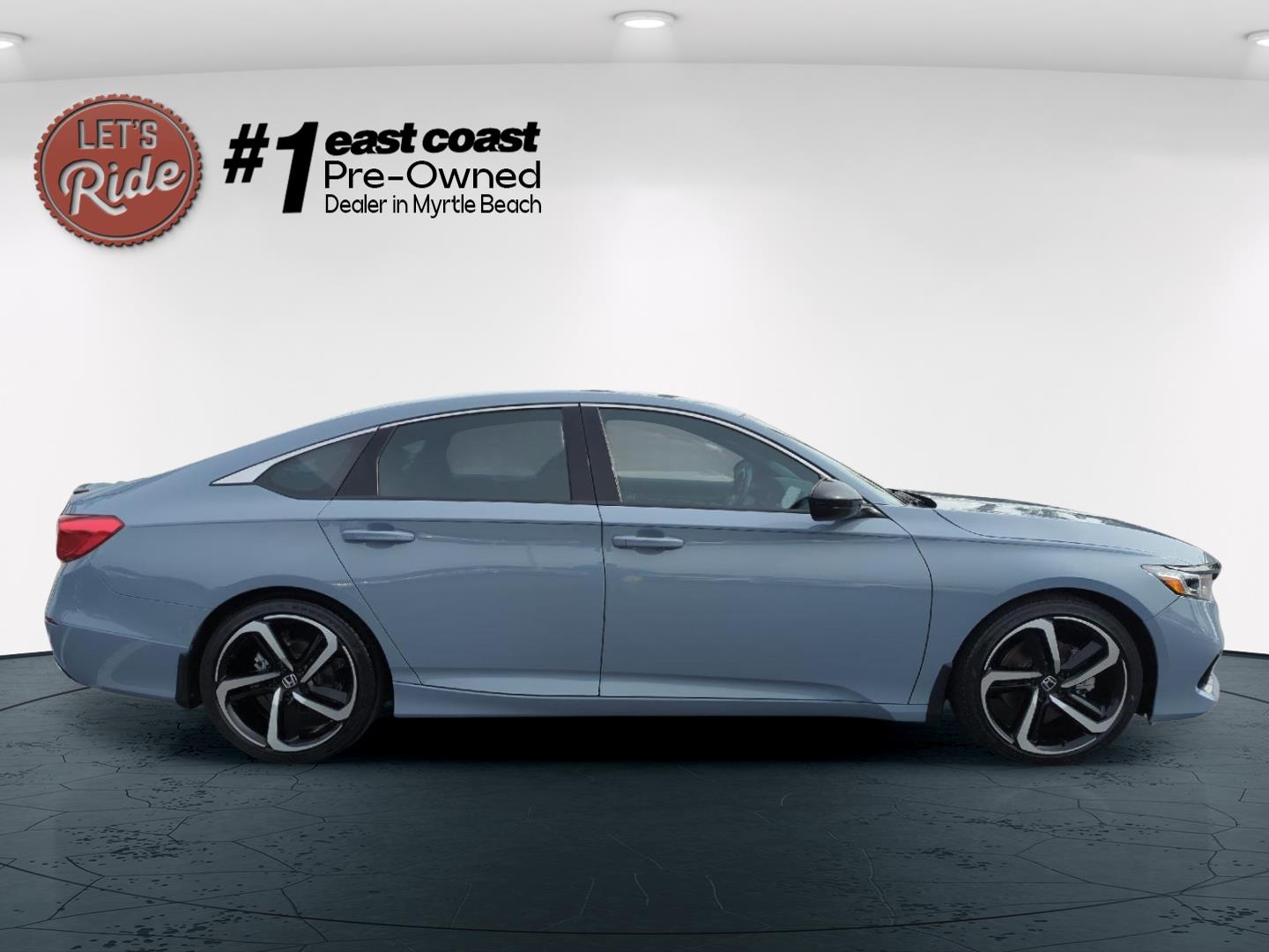 2022 Honda Accord Sport photo 4