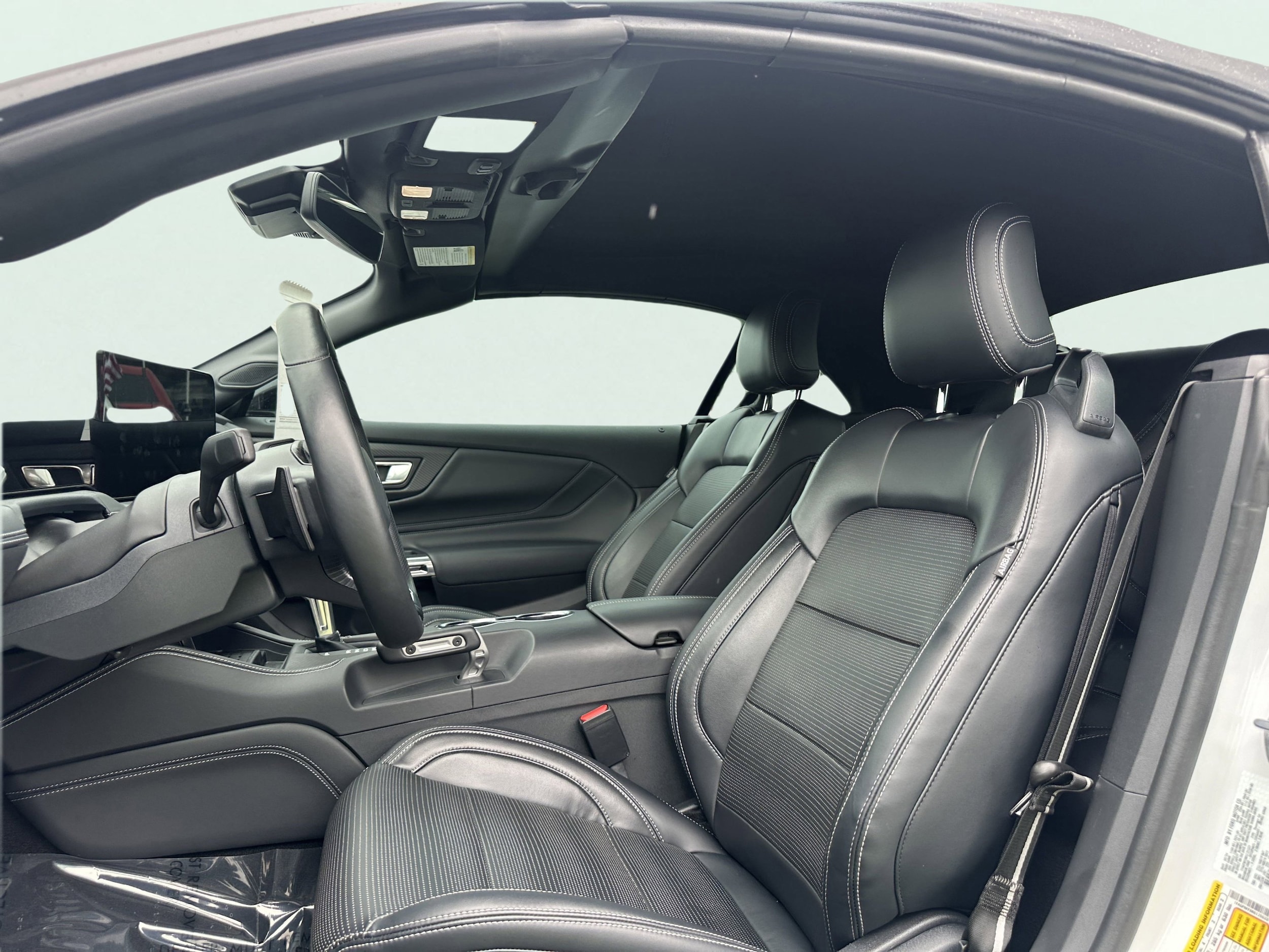 2024 Ford Mustang GT Premium - Photo 13