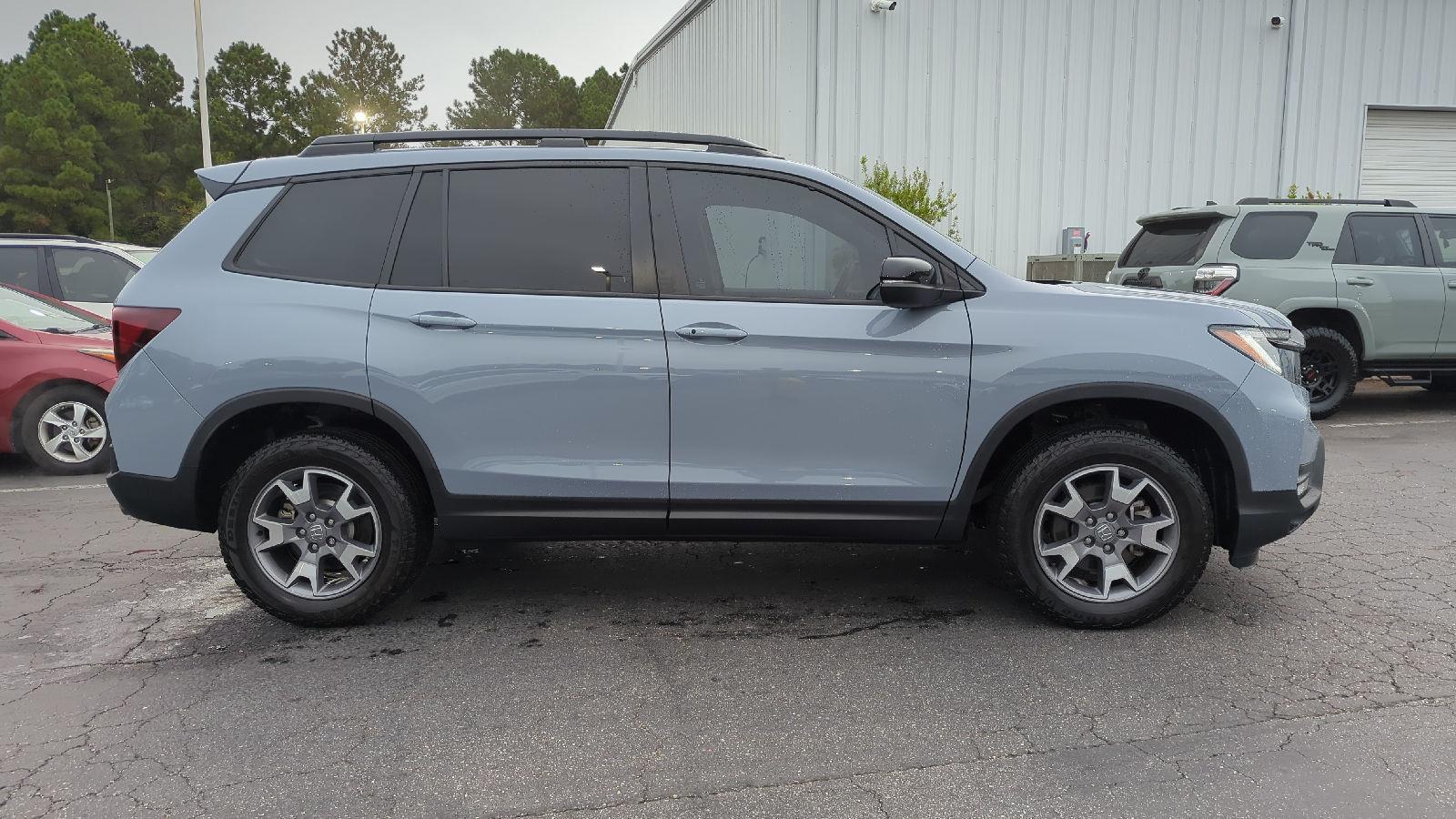 2022 Honda Passport TrailSport photo 3