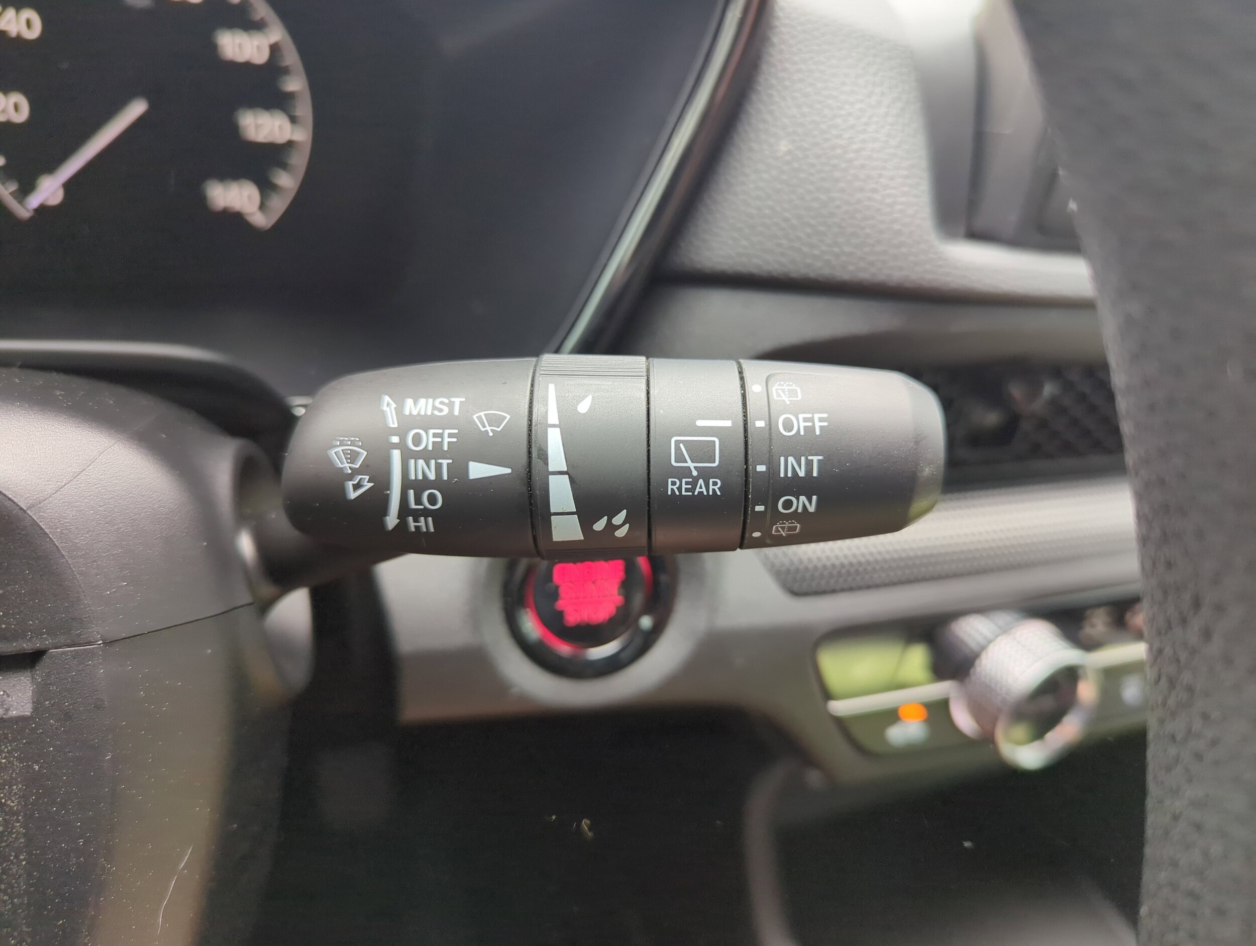 2025 Honda CR-V EX - Photo 22