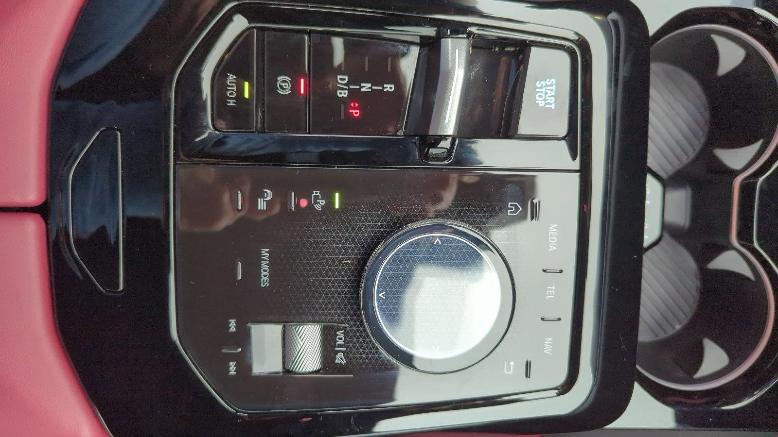 2025 BMW i5 40 - Photo 21