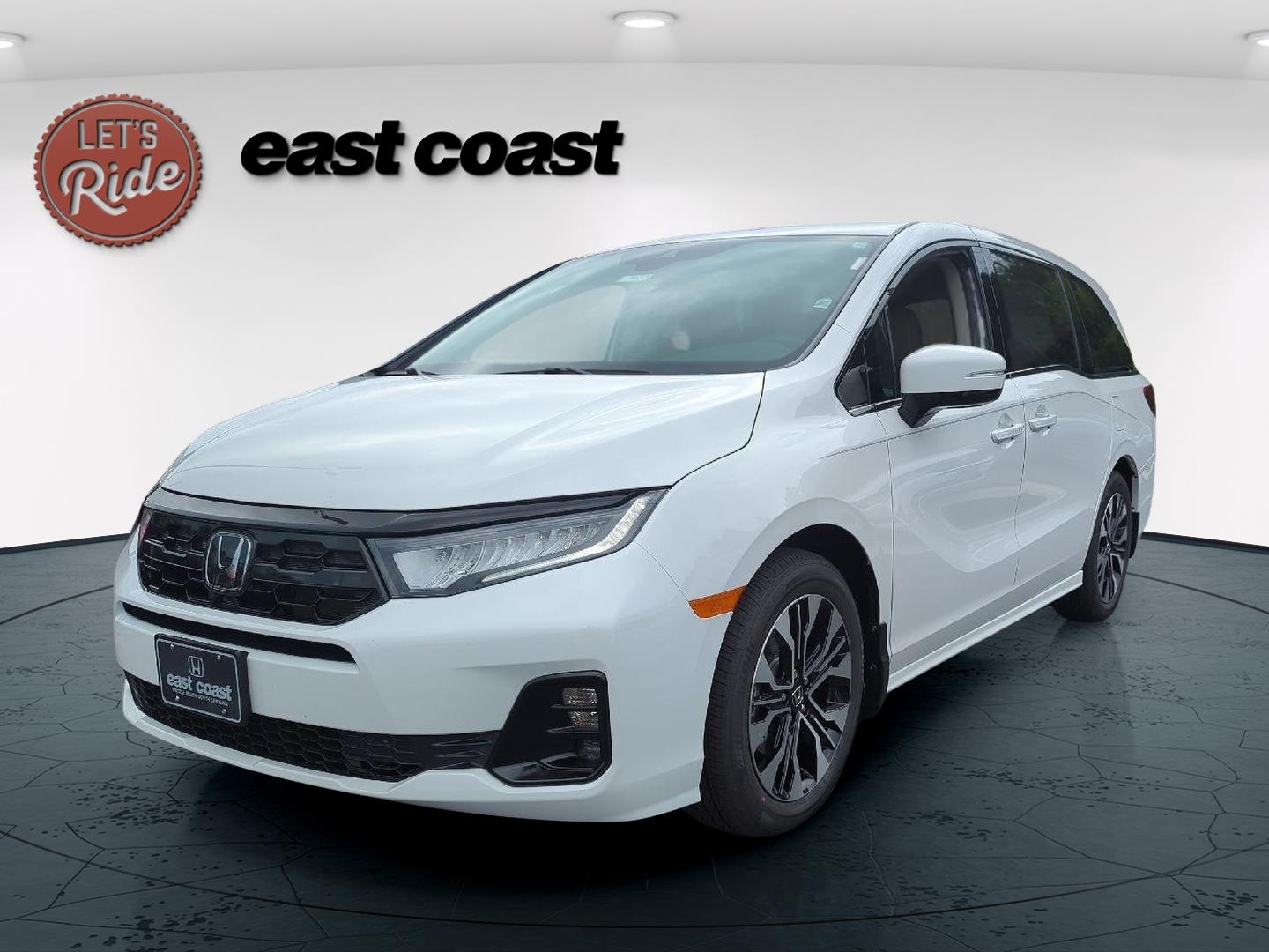 2026 Honda Odyssey Elite's photo