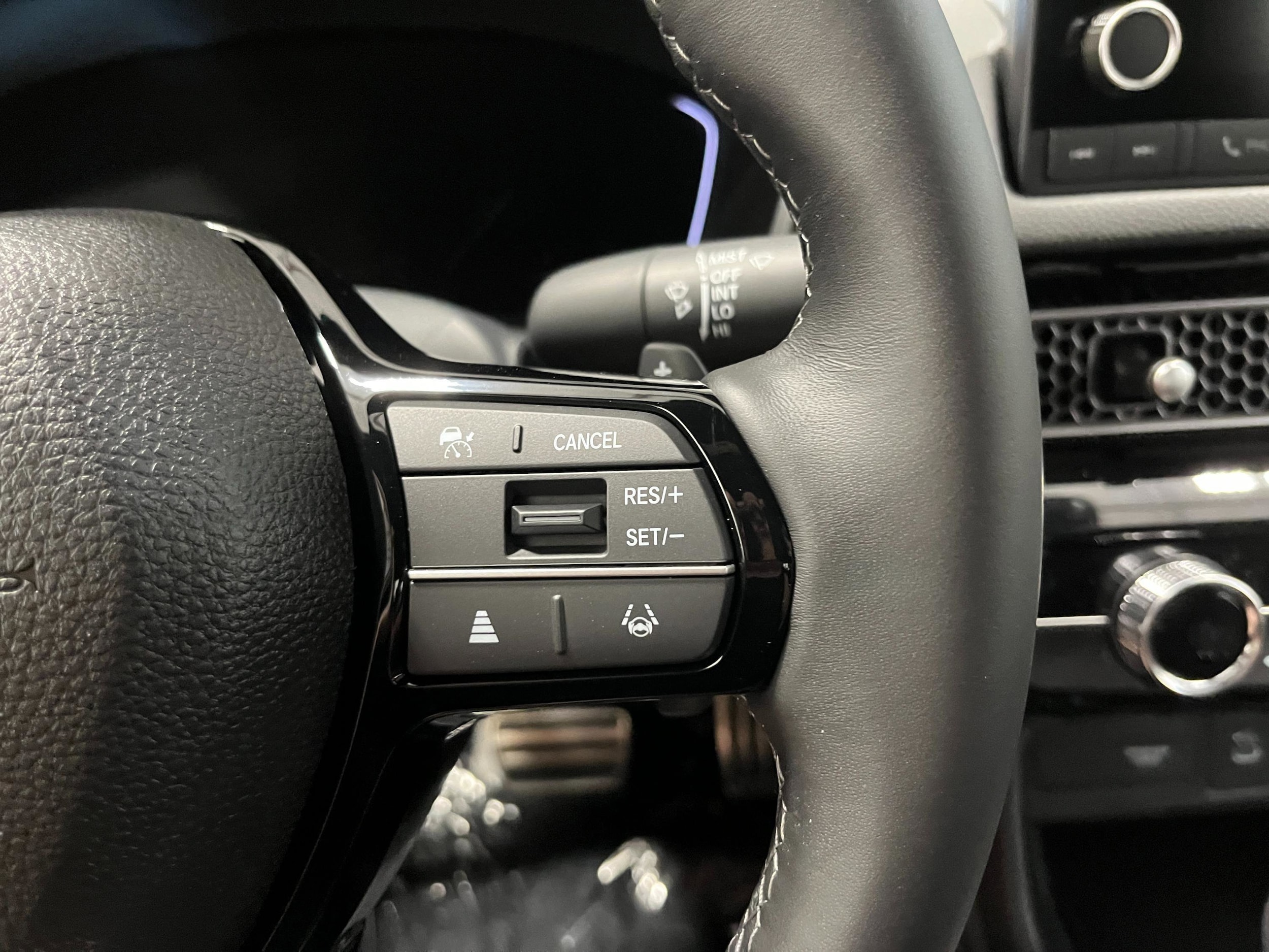 2025 Honda Civic Sport - Photo 33