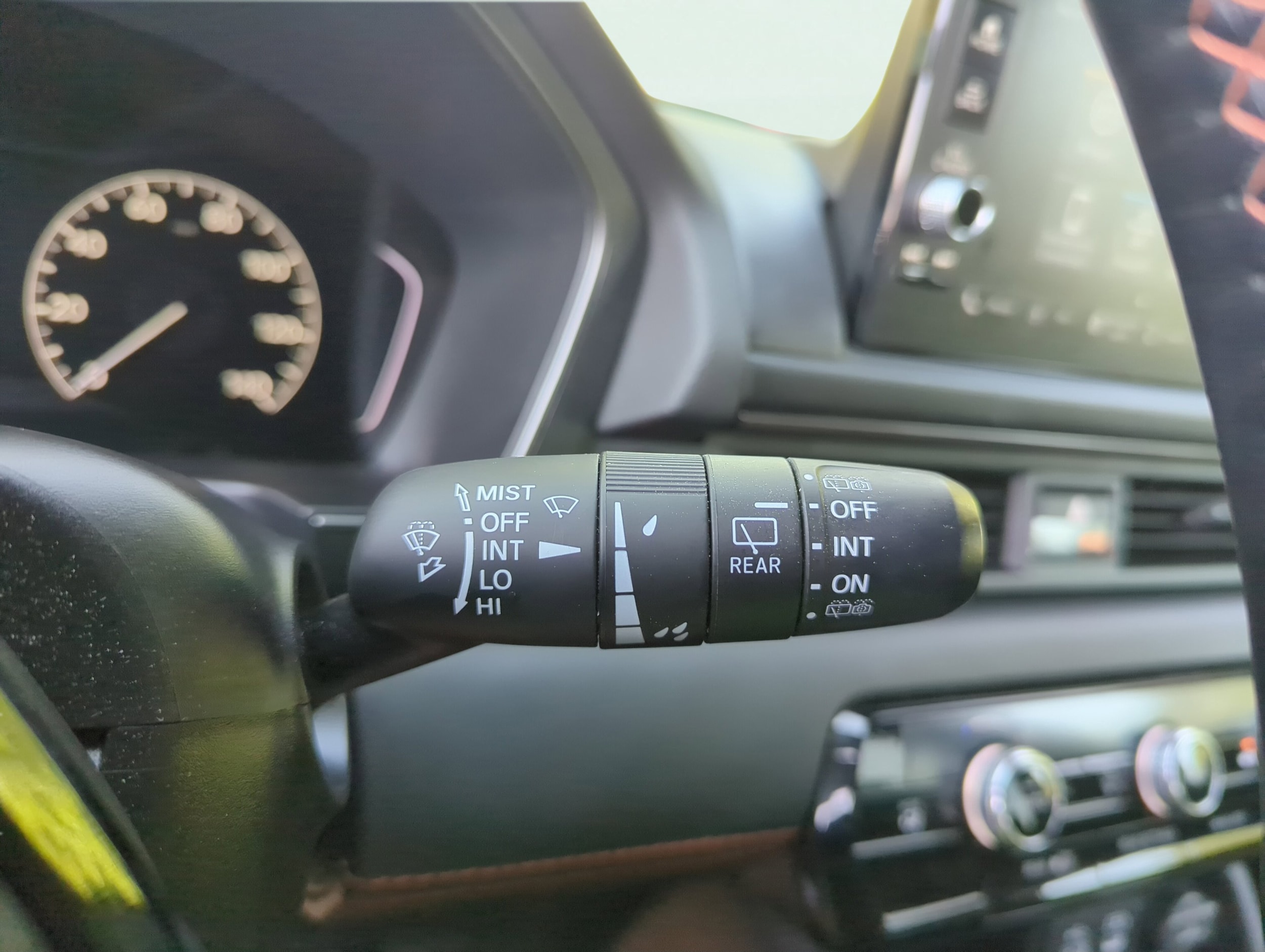 2025 Honda Pilot TrailSport - Photo 26